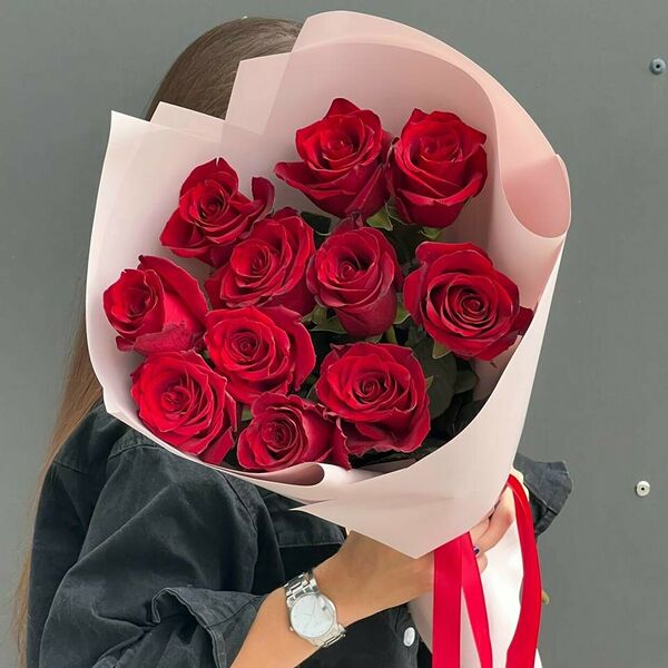 Элегантный красный