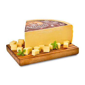 Сыр L’armailli de Gruyere, полутвердый, выдержанный 6 месяцев, Milco, Швейцария, БЗМЖ, вес