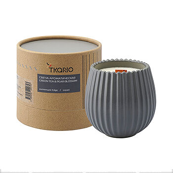 Свеча ароматическая Green Tea & Pear Blossom с деревянным фитилём, цвет серый, коллекция Edge, Tkano, 8х8.5 см, Россия