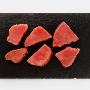 Тунец филе-кусочки замороженные