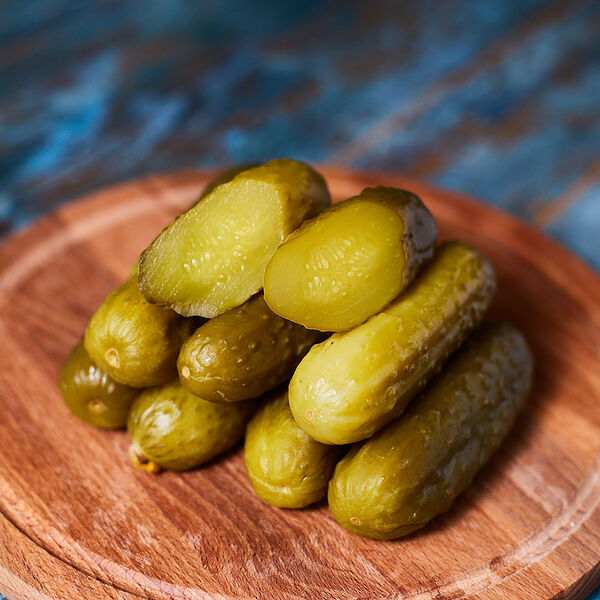 Огурцы соленые крупные