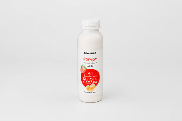 Йогурт питьевой с клубникой и бананом без добавления сахара 2,5%