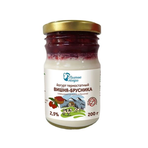 Йогурт Молочные мелодии Вишня-Брусника 2.5% 200 г, Россия