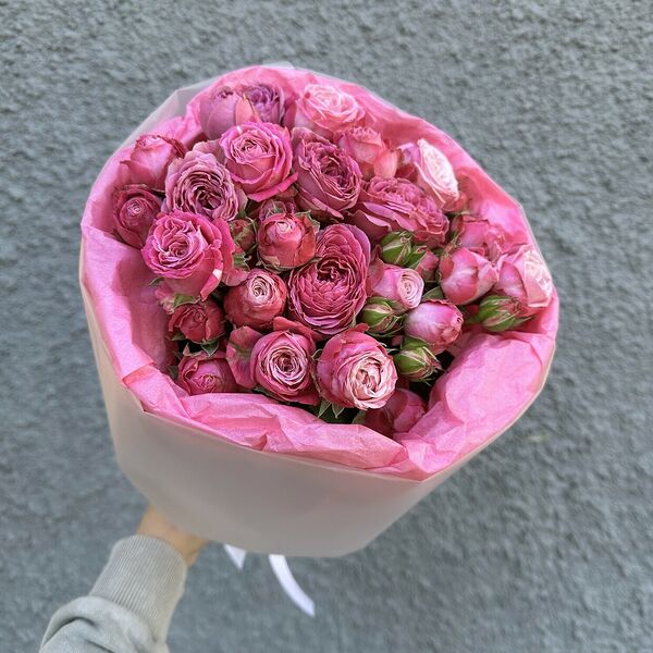 Монобукет из кустовой розы