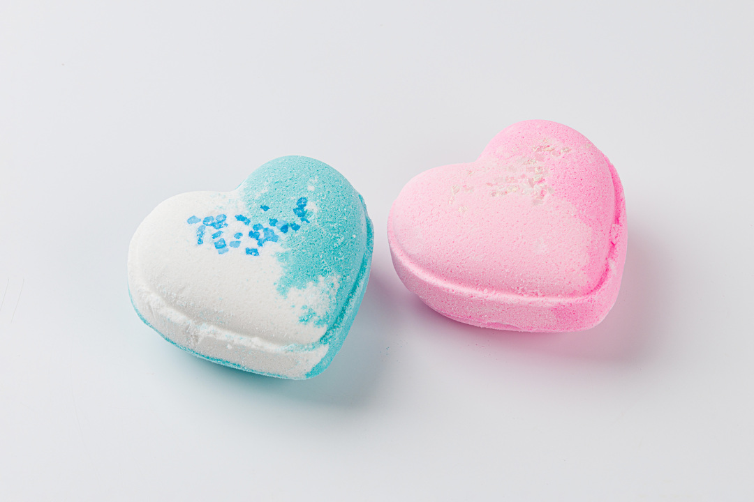 

Набор бомбочек ВкусВилл "По любви" с английской солью и комплексом масел