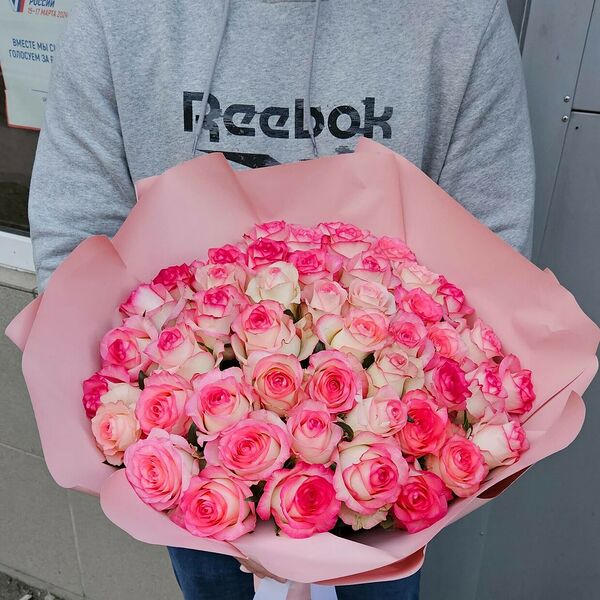 Розы джумилия