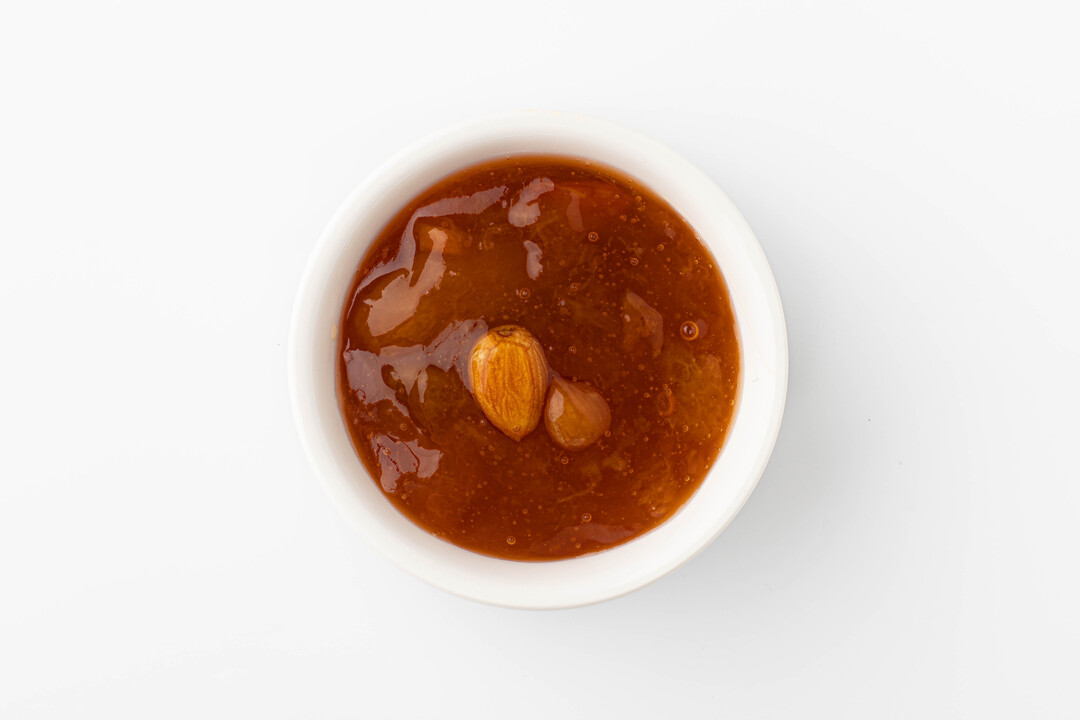 

Варенье абрикосовое с ядрами абрикоса