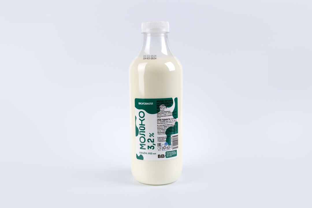 

Молоко ВкусВилл 3.2% 900 мл дизайн бутылки в ассортименте