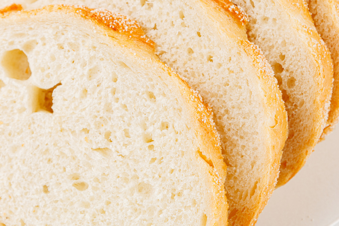 

Хлеб На кефире с сывороткой, нарезка