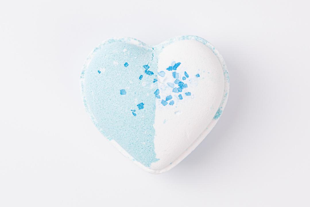 

Бомбочка для ванны с пеной Заветные мечты, аромат инжир и соленая карамель цвет в ассортименте