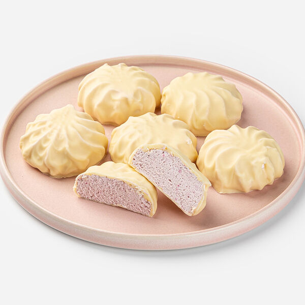 Зефир черничный в белом шоколаде