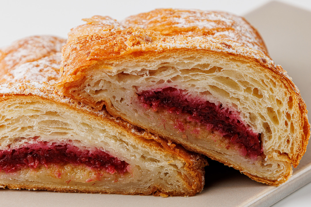 

Круассан ВкусВилл миндальный с малиной, 140 г