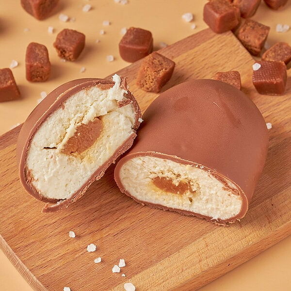 Сырок с соленой карамелью