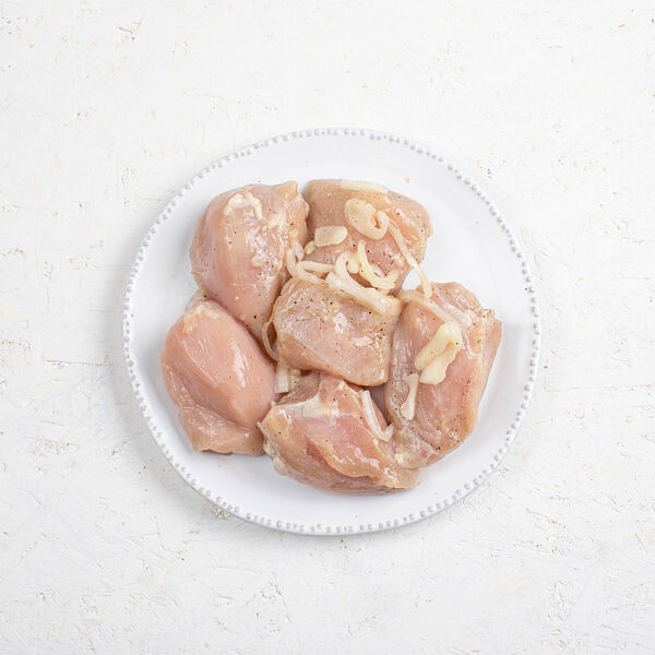 Шашлык из фермерской курицы в классическом маринаде