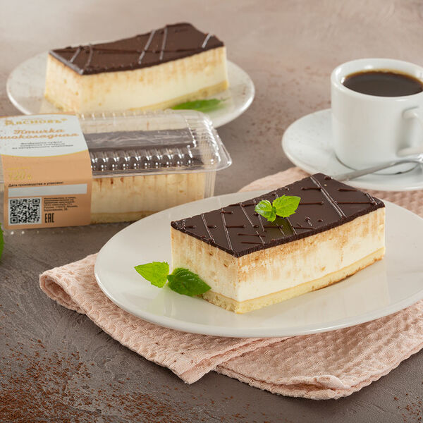 пирожное Птичка шоколадная МясновЪ Пекарня