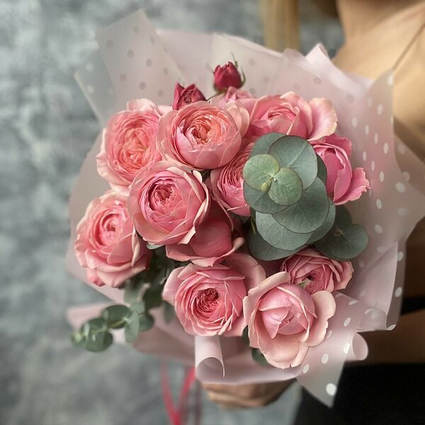 Пионовидные розы