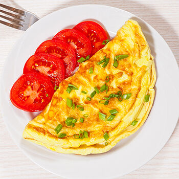 Набор ингредиентов для омлета с овощами и тимьяном, Россия