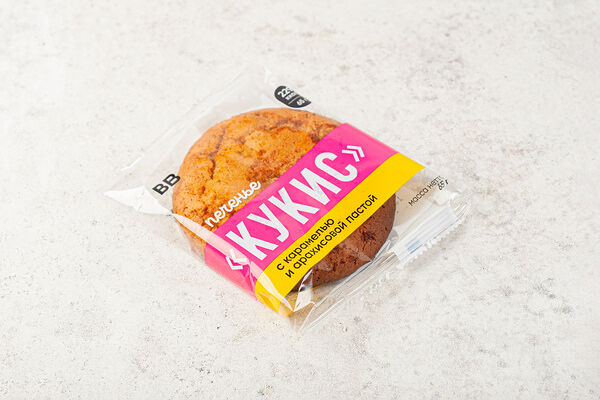 Кукис с карамелью и арахисовой пастой