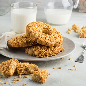 Колечко песочное с орешками МясновЪ Пекарня по советскому рецепту 1 шт.