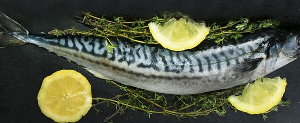 Скумбрия тушка охлажденная из замороженного сырья