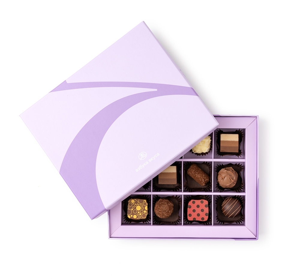 

Коллекция шоколадных конфет ручной работы От шефкондитера Ав, 12 шт, 160 г