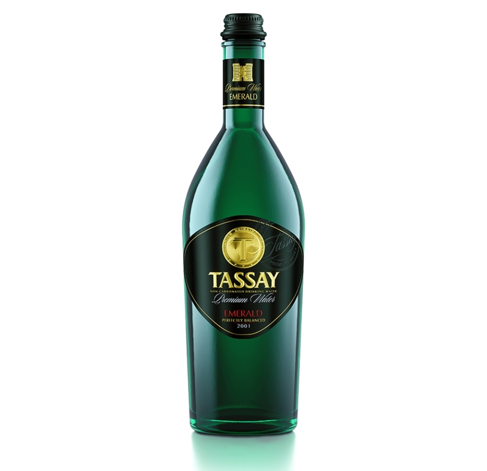

Вода минеральная Tassay Emerald газированная 0.75 л