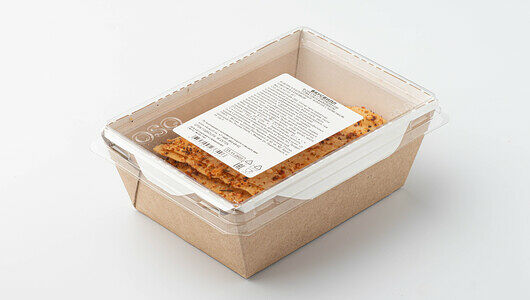 Фокачча с пармезаном, томатом и базиликом