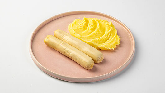 Сосиски куриные с картофельным пюре