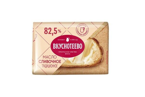Масло сливочное традиционное Вкуснотеево 82,5%