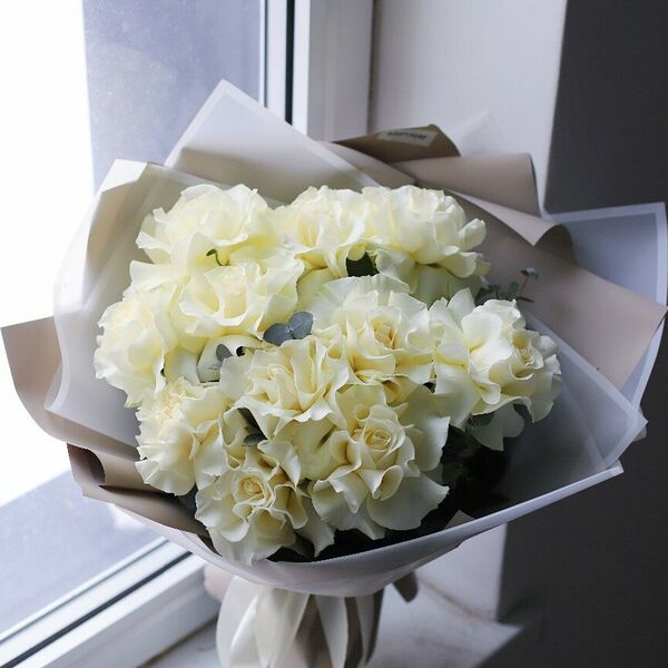 Букет из ажурных роз