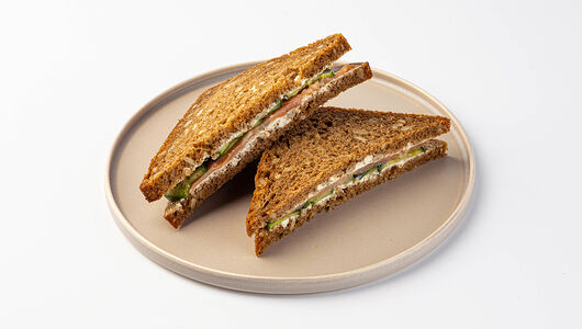 Сэндвич Вкусвилл с форелью