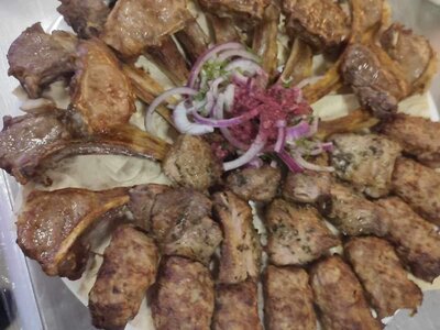 Ассорти из шашлыков с овощами2 кг