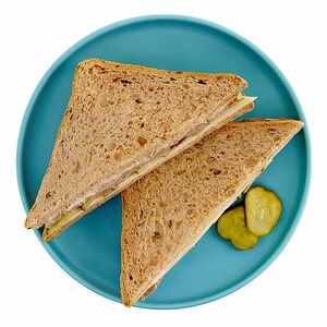 Сэндвич с ростбифом и соусом с аджикой Шеф Перекрёсток, 180г