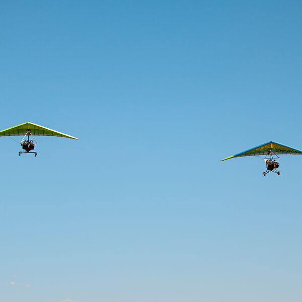 Парный полёт на дельталёте