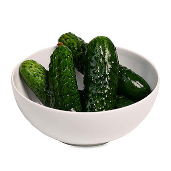 Огурцы слабой соли Гурме