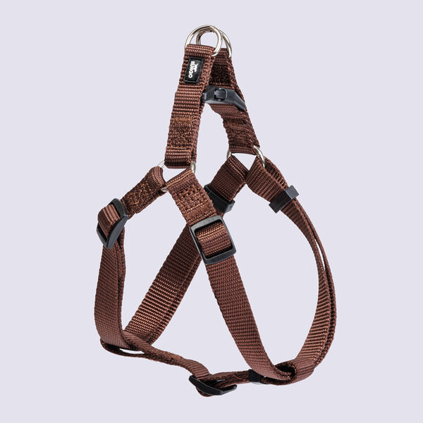 Шлейка нейлоновая для собак Step-in, 15 мм, 45-63 см, коричневая