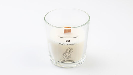 Свеча ВкусВилл парфюмированная из натурального воска Вдохновение