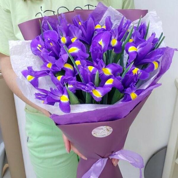 Букет из ирисов