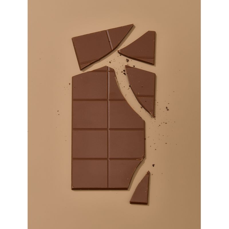 

Шоколад Nature Молочный с фундуком 80 г