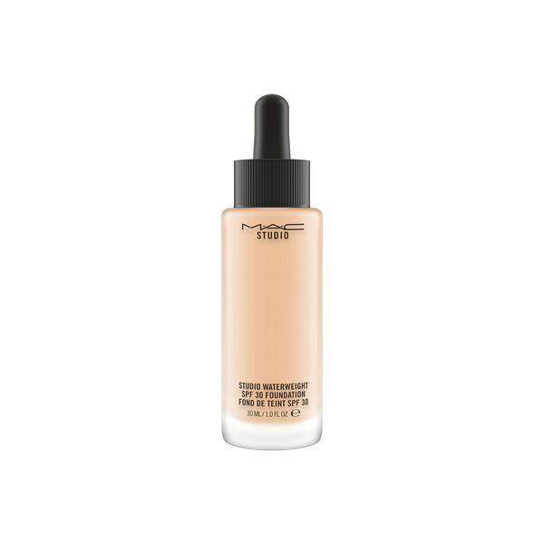 MAC Studio Waterweight Foundation Тональная основа SPF 30, 30 мл, NW 15