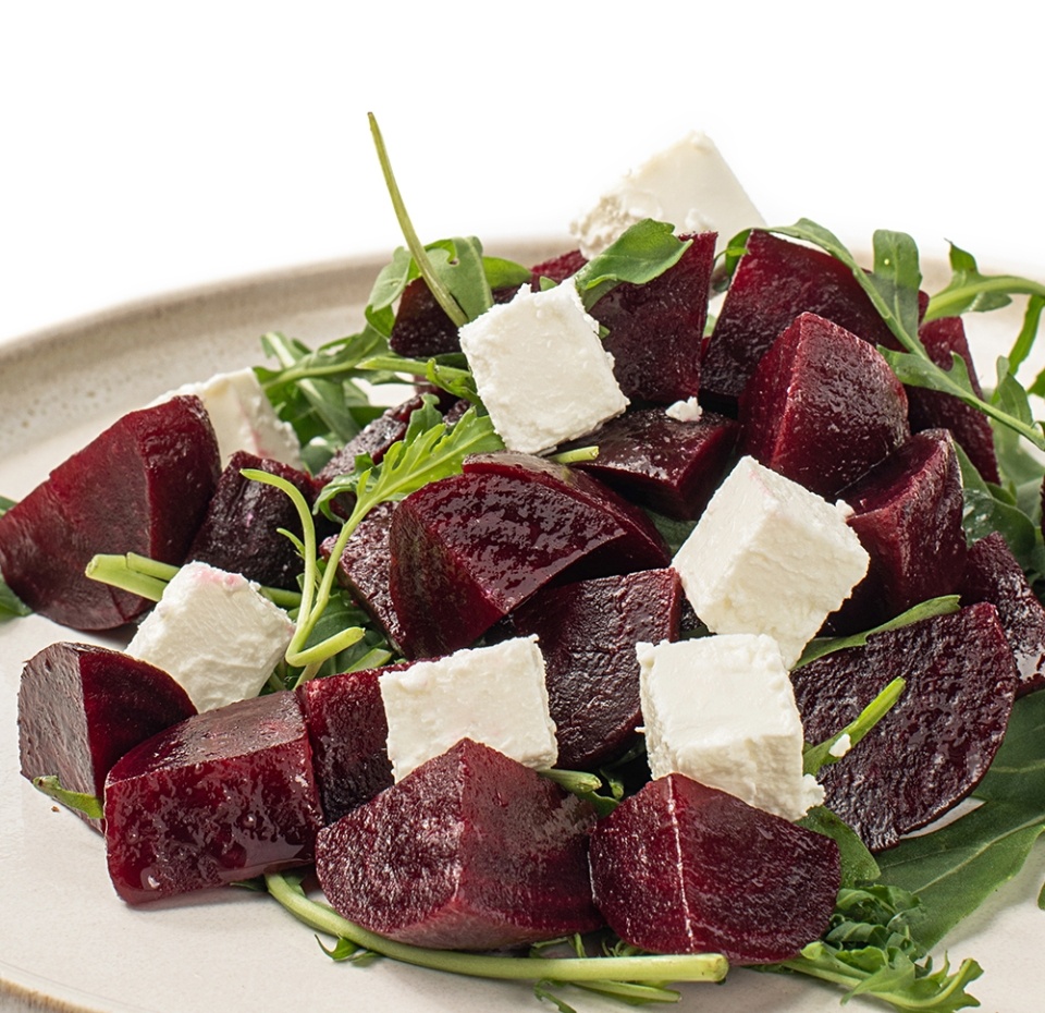 

Салат из запеченой свеклы, рукколы и брынзы вес