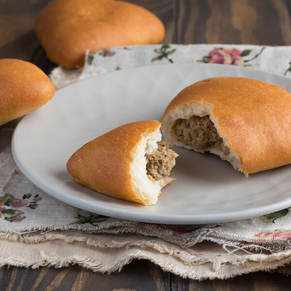 пирожок Домашний с мясом МясновЪ Пекарня