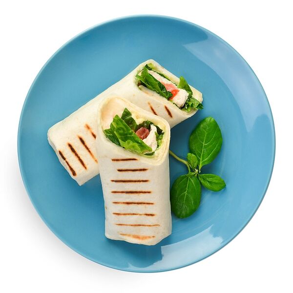 Ролл Цезарь в пшеничной лепёшке Уже Готово 190 г