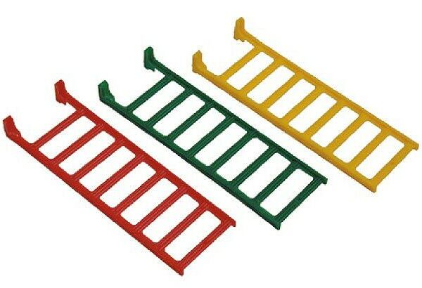 Лесенка пластиковая для птиц Дарэлл 5040 18 см. в ассортименте