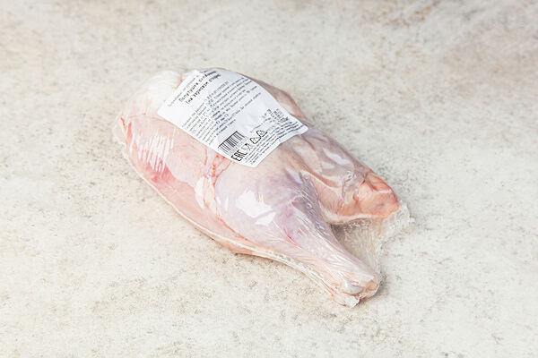 Полутушка цыпленка-бройлера на зерновом откорме