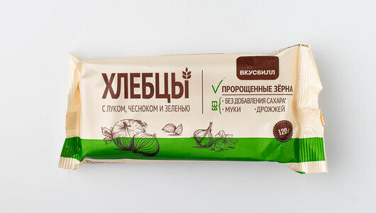 Хлебцы с чесноком и луком