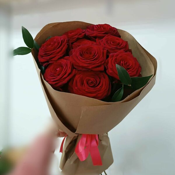 Букет красных роз