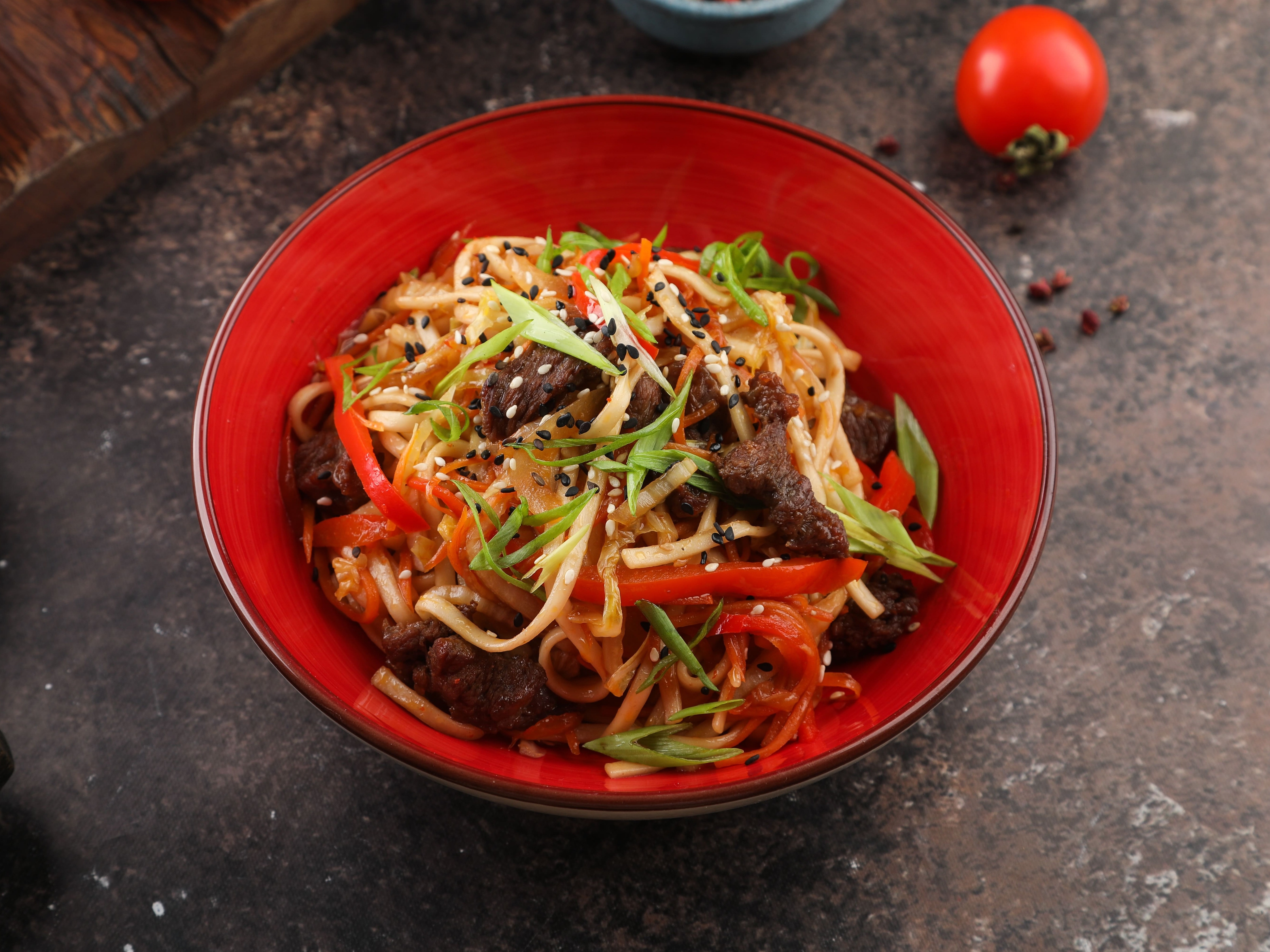 Wok со свининой