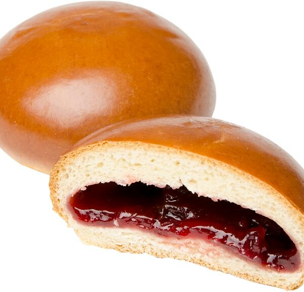 Пирожок с вишневой начинкой 65г