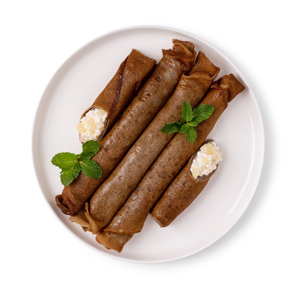 

Блинчики ручной работы с черёмуховой мукой, творожным сыром и грушей от бренд-шефа вес